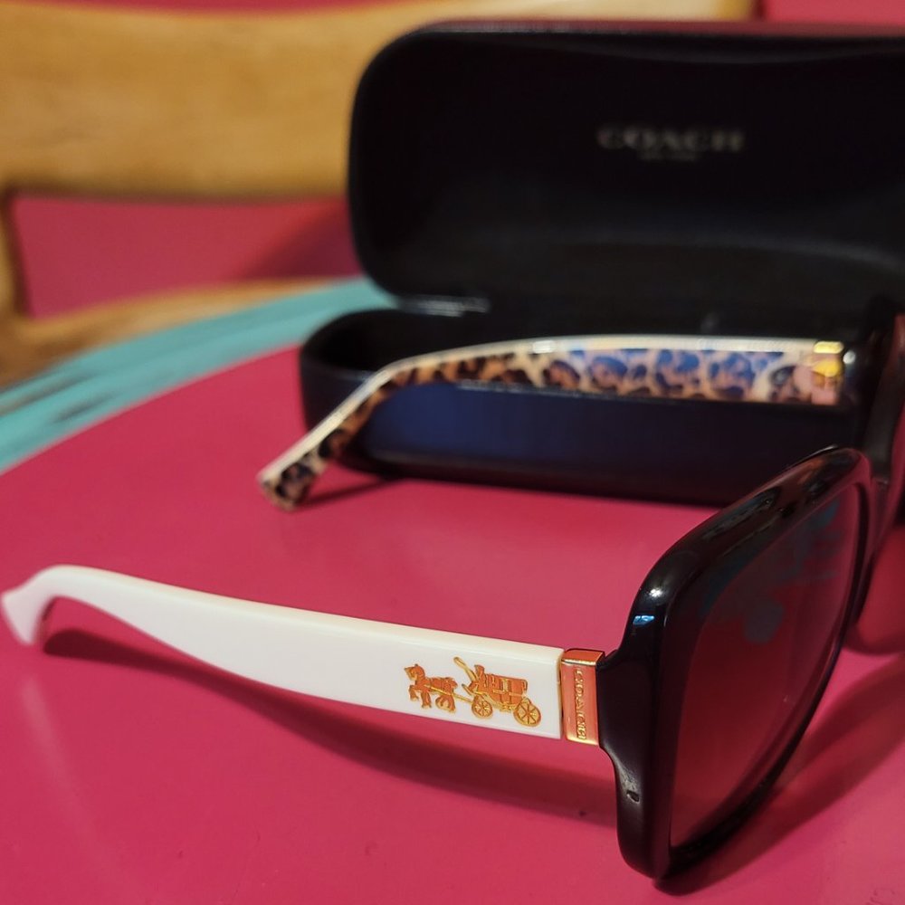 Square Coach Sunglasses Black/Ivory - Picture 4 of 5